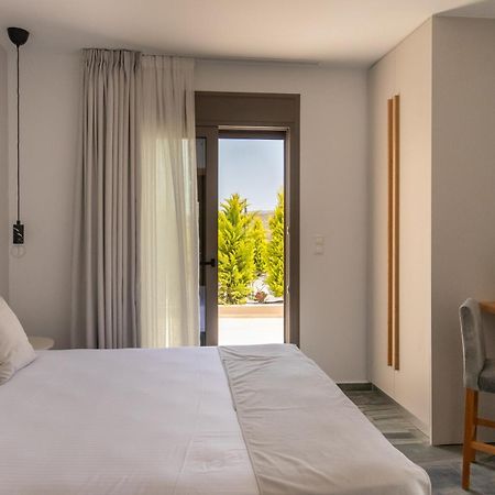 Marble Luxury Suites Καρτερός Εξωτερικό φωτογραφία