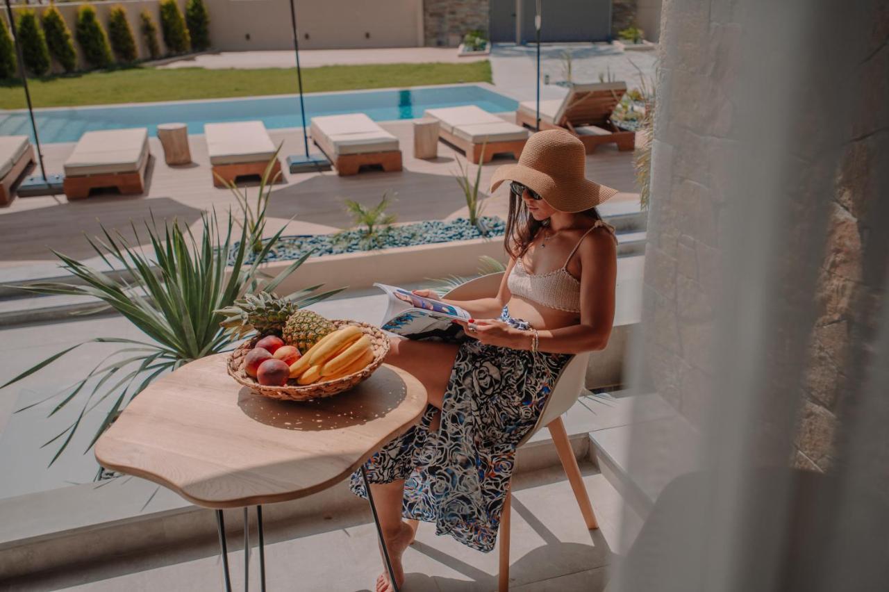 Marble Luxury Suites Καρτερός Εξωτερικό φωτογραφία