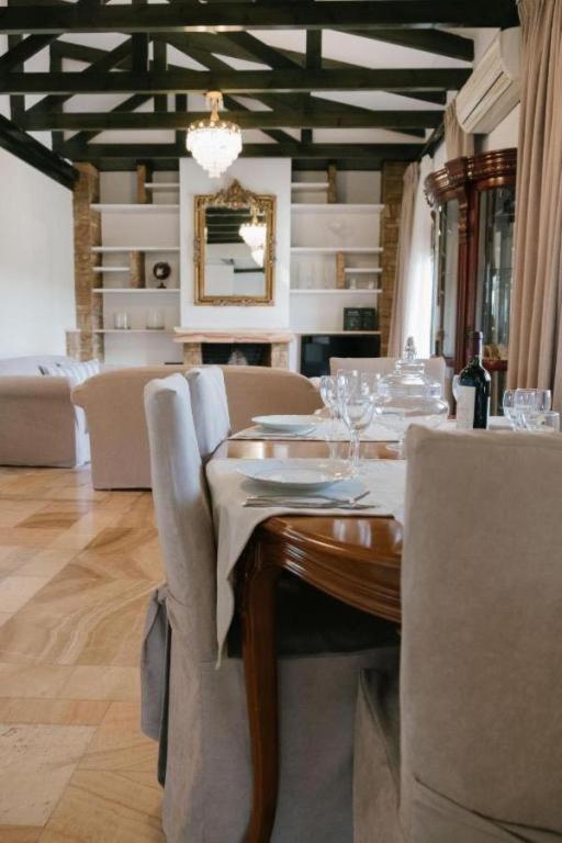 Marble Luxury Suites Καρτερός Εξωτερικό φωτογραφία