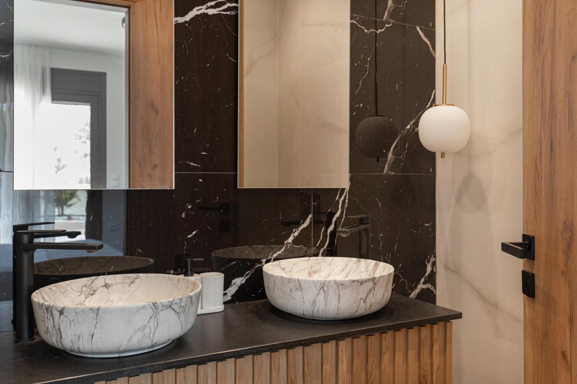 Marble Luxury Suites Καρτερός Δωμάτιο φωτογραφία